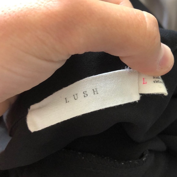 Black blouse - Picture 2 of 2